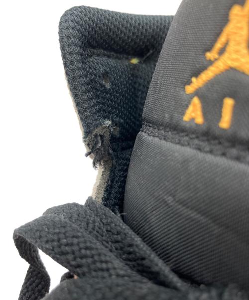 NIKE（ナイキ）NIKE (ナイキ) Air Jordan 1 Mid ホワイト×ベージュ×ブラック サイズ:26の古着・服飾アイテム