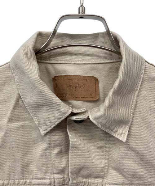 LEVI'S（リーバイス）LEVI'S (リーバイス) ジャケット アイボリー サイズ:Mの古着・服飾アイテム