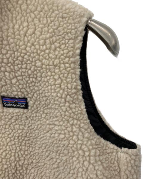 Patagonia（パタゴニア）Patagonia (パタゴニア) フリースベスト ベージュ×オリーブ サイズ:XLの古着・服飾アイテム