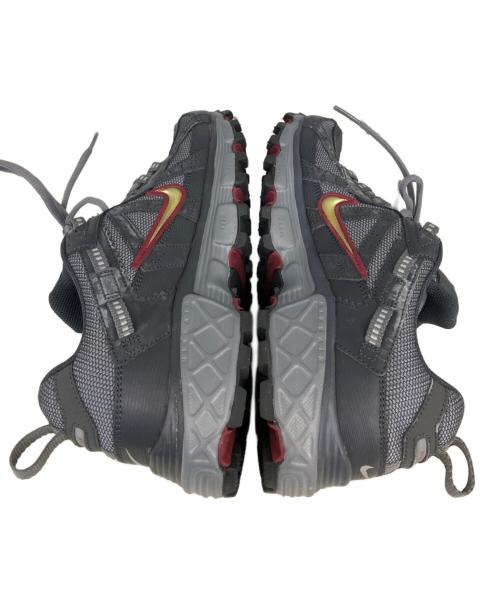 NIKE（ナイキ）NIKE (ナイキ) Trail RUNNING（トレイル ランニング） グレー サイズ:US7の古着・服飾アイテム