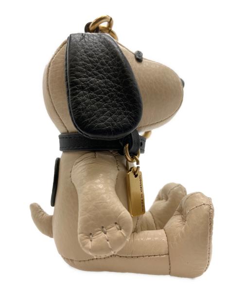 COACH（コーチ）COACH (コーチ) PEANUTS (ピーナッツ) スヌーピー バッグ チャーム ベージュ×ブラックの古着・服飾アイテム
