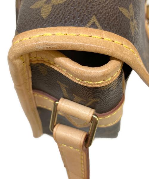 LOUIS VUITTON（ルイ ヴィトン）LOUIS VUITTON (ルイ ヴィトン) ショルダーバッグ ブラウンの古着・服飾アイテム