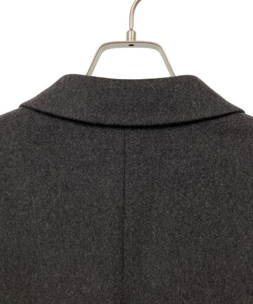 ARMANI COLLEZIONI（アルマーニ コレツィオーニ）ARMANI COLLEZIONI (アルマーニ コレツィオーニ) チェスターコート グレー サイズ:Fの古着・服飾アイテム