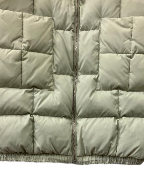 LEVI'S（リーバイス）LEVI'S (リーバイス) リバーシブルダウンジャケット グリーン サイズ:XSの古着・服飾アイテム