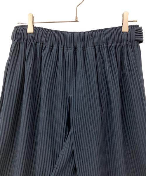 HOMME PLISSE ISSEY MIYAKE（オム プリッセ イッセイ ミヤケ）HOMME PLISSE ISSEY MIYAKE (オム プリッセ イッセイ ミヤケ) プリーツワイドドカンパンツ ネイビー サイズ:２の古着・服飾アイテム