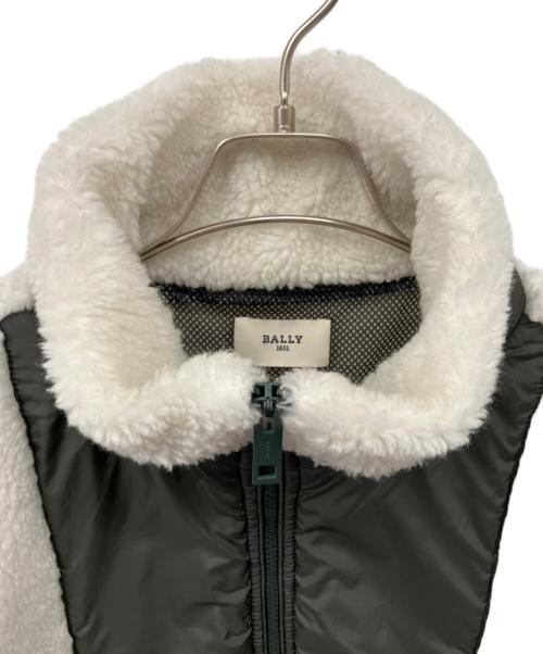 BALLY（バリー）BALLY (バリー) ボア切替ジャケット オリーブ×ホワイト サイズ:Mの古着・服飾アイテム