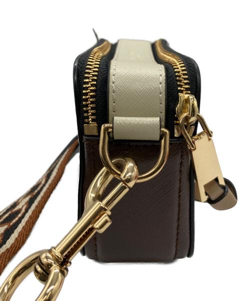 MARC JACOBS（マークジェイコブス）MARC JACOBS (マークジェイコブス) ショルダーバッグ ベージュの古着・服飾アイテム