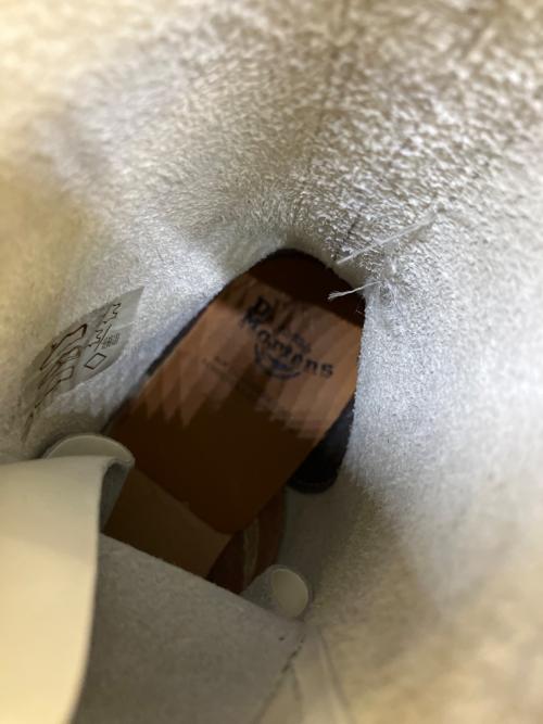 Dr.Martens（ドクターマーチン）Dr.Martens (ドクターマーチン) 10ホールブーツ ホワイト サイズ:25㎝の古着・服飾アイテム