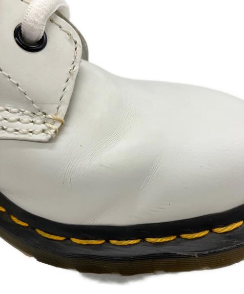 Dr.Martens（ドクターマーチン）Dr.Martens (ドクターマーチン) 10ホールブーツ ホワイト サイズ:25㎝の古着・服飾アイテム