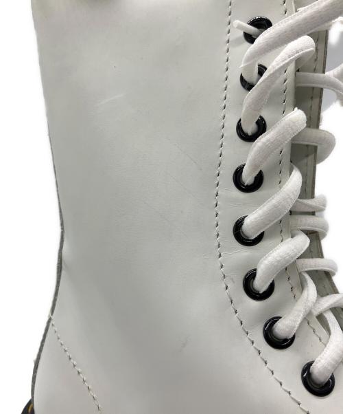 Dr.Martens（ドクターマーチン）Dr.Martens (ドクターマーチン) 10ホールブーツ ホワイト サイズ:25㎝の古着・服飾アイテム