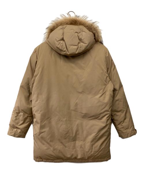 BURBERRY BLACK LABEL（バーバリーブラックレーベル）BURBERRY BLACK LABEL (バーバリーブラックレーベル) ダウンジャケット ベージュ サイズ:LLの古着・服飾アイテム