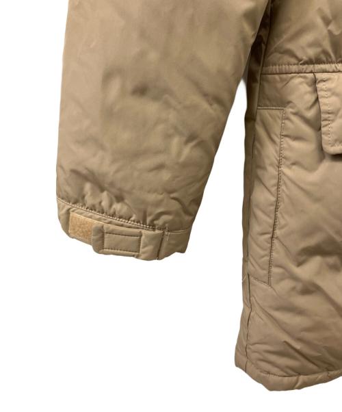 BURBERRY BLACK LABEL（バーバリーブラックレーベル）BURBERRY BLACK LABEL (バーバリーブラックレーベル) ダウンジャケット ベージュ サイズ:LLの古着・服飾アイテム