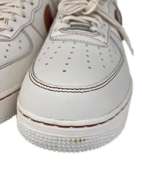 NIKE（ナイキ）NIKE (ナイキ) ナイキ エアフォース 1 '07 LV8 ホワイト サイズ:28.5の古着・服飾アイテム