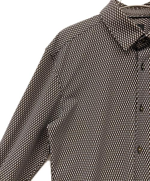 HUGO BOSS（ヒューゴ ボス）HUGO BOSS (ヒューゴ ボス) 長袖シャツ ブラウン×ホワイト サイズ:40Aの古着・服飾アイテム