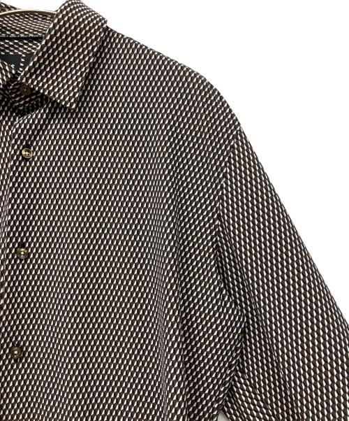 HUGO BOSS（ヒューゴ ボス）HUGO BOSS (ヒューゴ ボス) 長袖シャツ ブラウン×ホワイト サイズ:40Aの古着・服飾アイテム