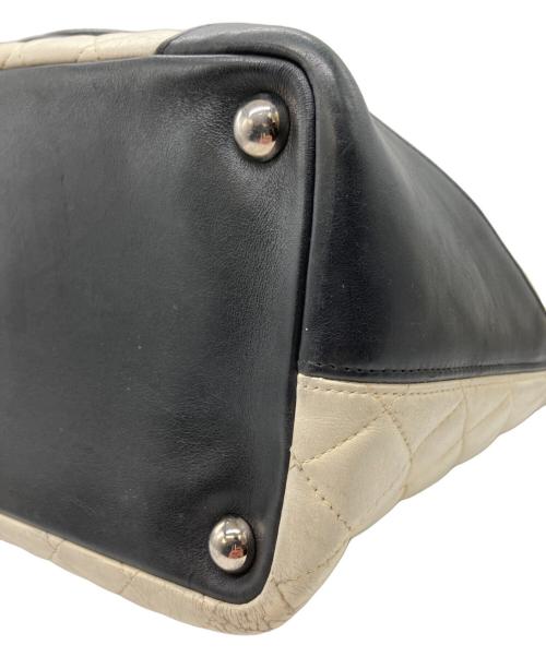 CHANEL（シャネル）CHANEL (シャネル) トートバッグ ホワイトの古着・服飾アイテム