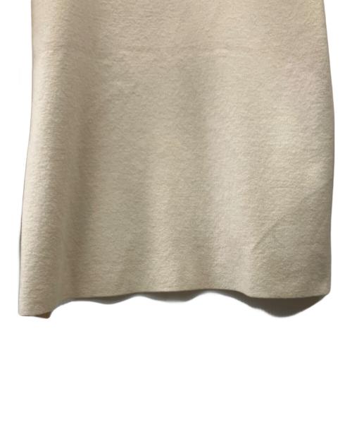 TOMORROW LAND（トゥモローランド）TOMORROW LAND (トゥモローランド) 厚手ニット アイボリー サイズ:Sの古着・服飾アイテム