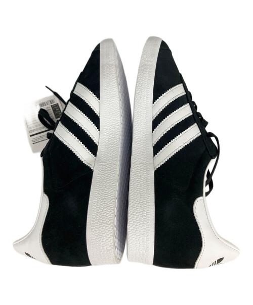 adidas（アディダス）adidas (アディダス) GAZELLE （ガゼル） ブラック×ホワイト サイズ:UK9の古着・服飾アイテム