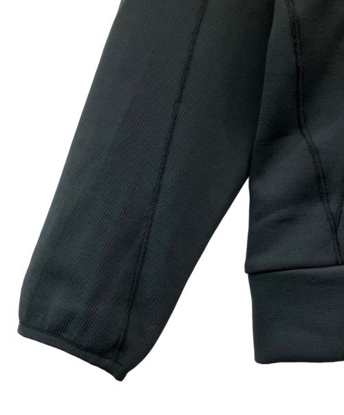 adidas（アディダス）adidas (アディダス) プルオーバーパーカー ブラック サイズ:M　　の古着・服飾アイテム