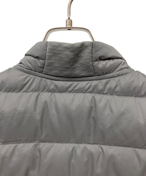 adidas（アディダス）adidas (アディダス) ゴルフダウンジャケット グレー サイズ:Lの古着・服飾アイテム