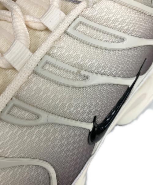 NIKE（ナイキ）NIKE (ナイキ) AIR MAX PLUS（エアマックスプラス) ホワイト サイズ:UK10の古着・服飾アイテム