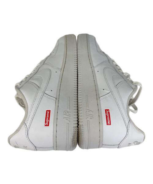 NIKE（ナイキ）NIKE (ナイキ) SUPREME (シュプリーム) AIR FORCE1 LOW（エアフォース） ホワイト サイズ:US8の古着・服飾アイテム