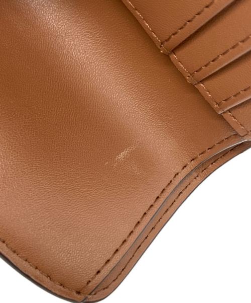MICHAEL KORS（マイケルコース）MICHAEL KORS (マイケルコース) 3つ折り財布 ブラウンの古着・服飾アイテム