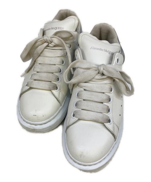 ALEXANDER McQUEEN（アレキサンダーマックイーン）ALEXANDER McQUEEN (アレキサンダーマックイーン) スニーカー ホワイト サイズ:23の古着・服飾アイテム