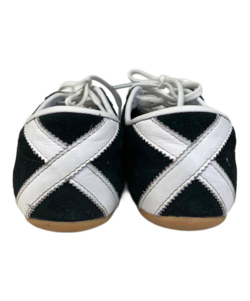 adidas（アディダス）adidas (アディダス) スニーカー ブラック サイズ:25の古着・服飾アイテム