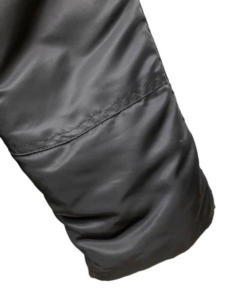 ALPHA INDUSTRIES（アルファインダストリーズ）ALPHA INDUSTRIES (アルファインダストリーズ) 中綿ジャケット ブラック サイズ:Lの古着・服飾アイテム