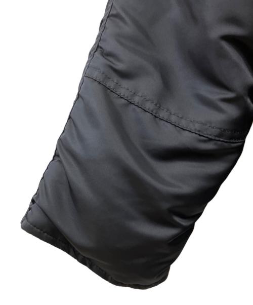 ALPHA INDUSTRIES（アルファインダストリーズ）ALPHA INDUSTRIES (アルファインダストリーズ) 中綿ジャケット ブラック サイズ:Lの古着・服飾アイテム