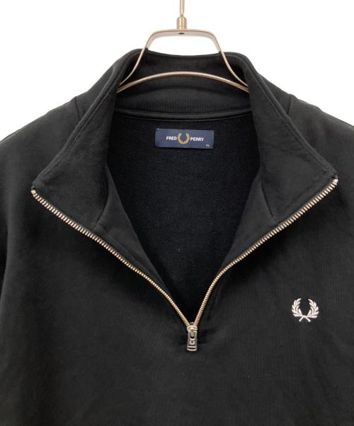FRED PERRY（フレッドペリー）FRED PERRY (フレッドペリー) ハーフジップスウェット ブラック サイズ:XLの古着・服飾アイテム