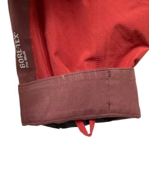 THE NORTH FACE（ザ ノース フェイス）THE NORTH FACE (ザ ノース フェイス) マウンテンパーカー レッド サイズ:Lの古着・服飾アイテム