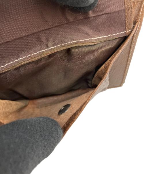 FENDI（フェンディ）FENDI (フェンディ) 2つ折り財布 ブラウンの古着・服飾アイテム