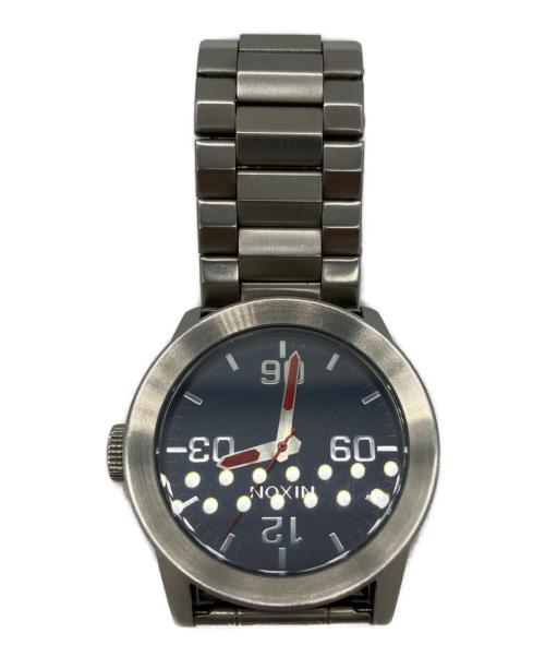 NIXON（ニクソン）NIXON (ニクソン) 腕時計 ネイビーの古着・服飾アイテム