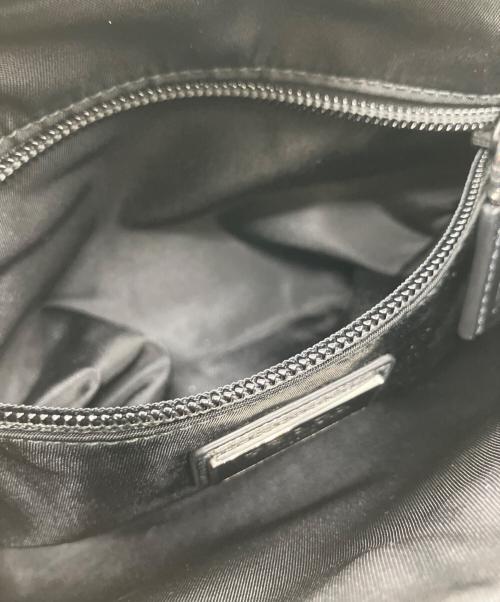PRADA（プラダ）PRADA (プラダ) ショルダーバッグの古着・服飾アイテム