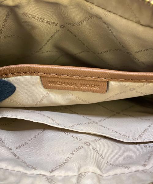 MICHAEL KORS（マイケルコース）MICHAEL KORS (マイケル・コース) ショルダーバッグ ベージュ×ブラウンの古着・服飾アイテム
