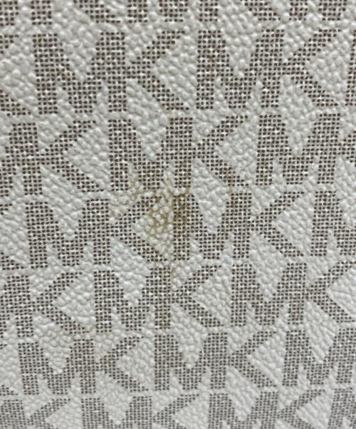 MICHAEL KORS（マイケルコース）MICHAEL KORS (マイケル・コース) ショルダーバッグ ベージュ×ブラウンの古着・服飾アイテム
