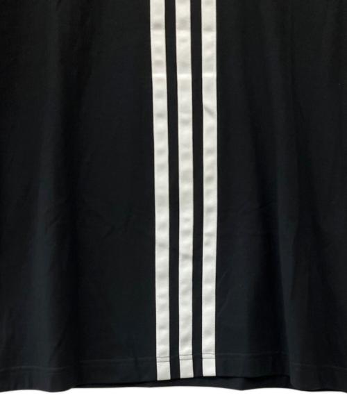 Y-3（ワイスリー）Y-3 (ワイスリー) 半袖Tシャツ ブラック×ホワイト サイズ:Mの古着・服飾アイテム