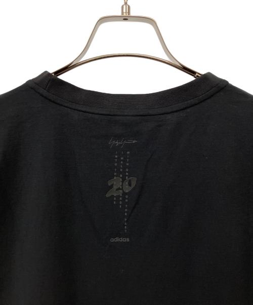 Y-3（ワイスリー）Y-3 (ワイスリー) 半袖Tシャツ ブラック×ホワイト サイズ:Mの古着・服飾アイテム