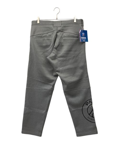 Paris Saint-Germain（パリサンジェルマン）PARIS SAINT-GERMAIN (パリサンジェルマン) トレーニングパンツ ライトグレー サイズ:XXL 未使用品の古着・服飾アイテム