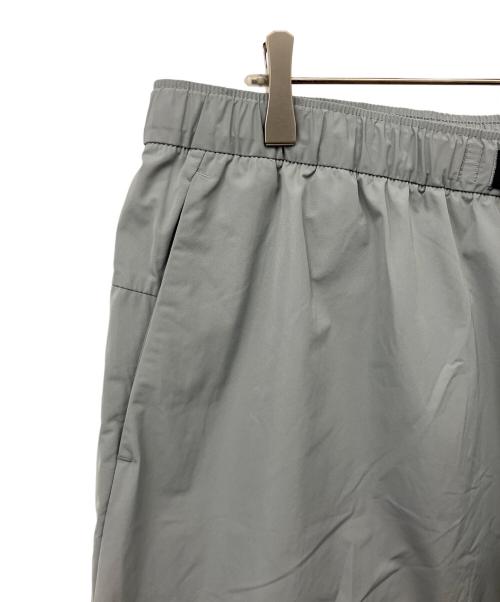 OAKLEY（オークリー）OAKLEY (オークリー) トレーニングパンツ ライトグレー サイズ:XL 未使用品の古着・服飾アイテム