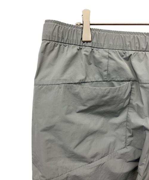 OAKLEY（オークリー）OAKLEY (オークリー) トレーニングパンツ ライトグレー サイズ:XL 未使用品の古着・服飾アイテム
