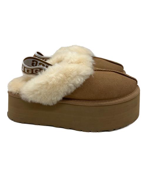 UGG（アグ）UGG (アグ) サンダル ブラウン サイズ:23の古着・服飾アイテム