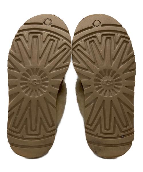UGG（アグ）UGG (アグ) サンダル ブラウン サイズ:23の古着・服飾アイテム