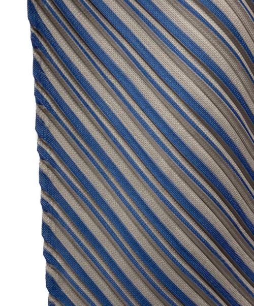 PLEATS PLEASE（プリーツプリーズ）PLEATS PLEASE (プリーツプリーズ) ノースリーブブラウス グレー×ブルー サイズ:3の古着・服飾アイテム