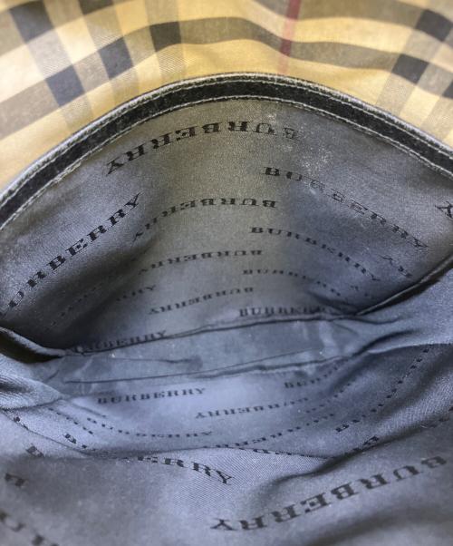 BURBERRY（バーバリー）BURBERRY (バーバリー) ショルダーバッグ ブラックの古着・服飾アイテム