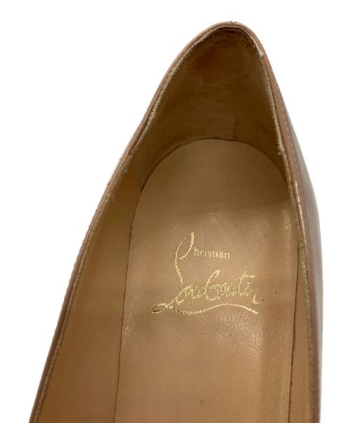 Christian Louboutin（クリスチャン・ルブタン）Christian Louboutin (クリスチャン・ルブタン) ヒールパンプス ベージュ×レッド サイズ:37 1/2の古着・服飾アイテム