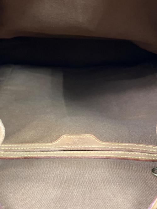 LOUIS VUITTON（ルイ ヴィトン）LOUIS VUITTON (ルイ ヴィトン) リュックの古着・服飾アイテム