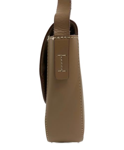 IACUCCI（イアクッチ）IACUCCI (イアクッチ) ショルダーバッグ ベージュの古着・服飾アイテム